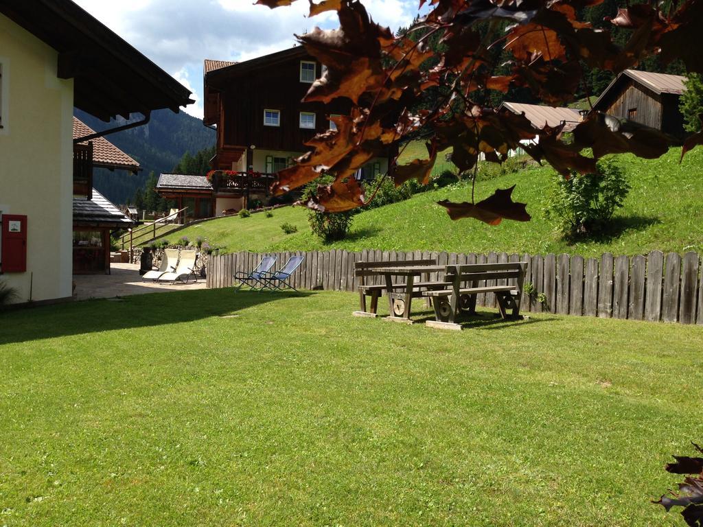 Appartamenti Chalet Orchidea Canazei Zewnętrze zdjęcie